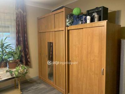 Eladó családi ház Cegléd