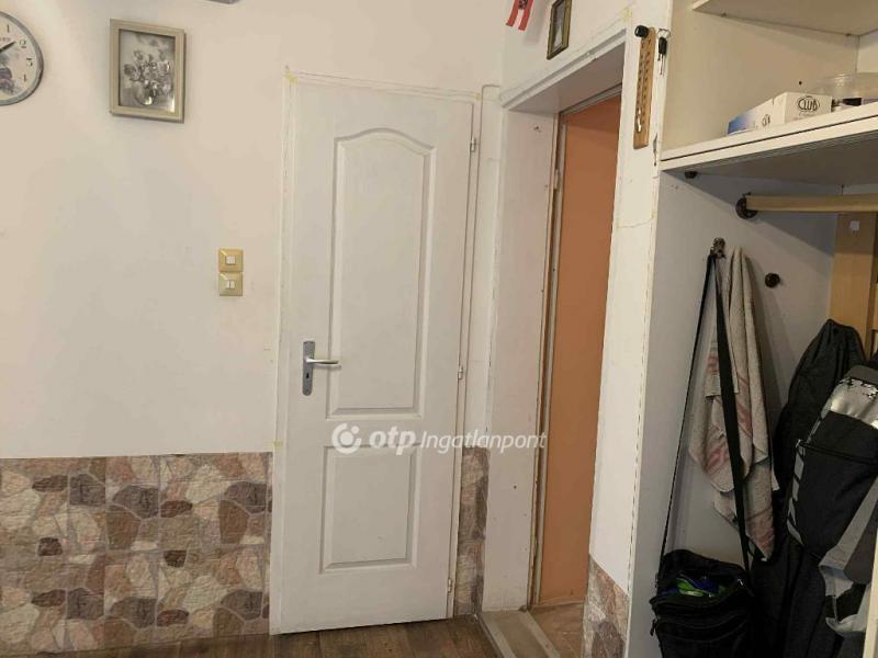 Eladó családi ház Cegléd