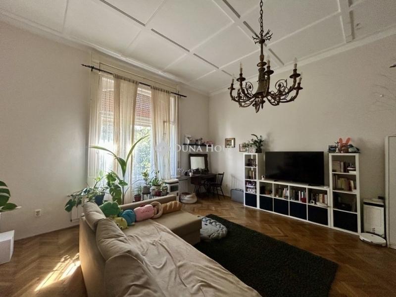 Eladó lakás Budapest