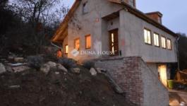 Eladó családi ház Budapest