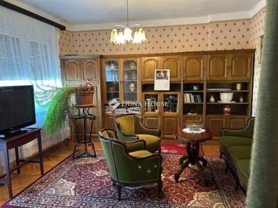 Eladó családi ház Vác