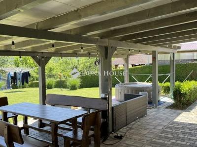 Eladó családi ház Csatár