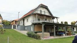 Eladó családi ház Csatár