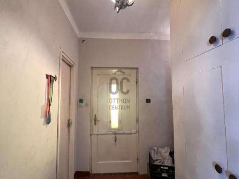 Eladó családi ház Budapest