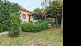 Eladó családi ház Budapest