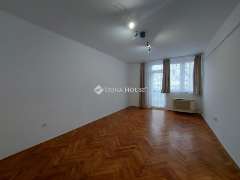 Kiadó lakás Szolnok