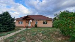 Eladó családi ház Siklós