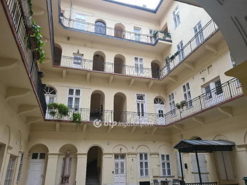Eladó lakás Budapest