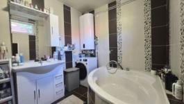 Eladó családi ház Pécel