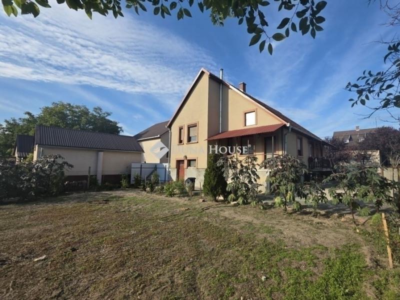 Eladó családi ház Dabas