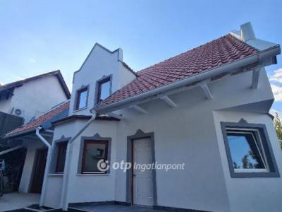 Eladó családi ház Veszprém
