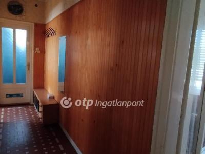 Eladó családi ház Jászberény