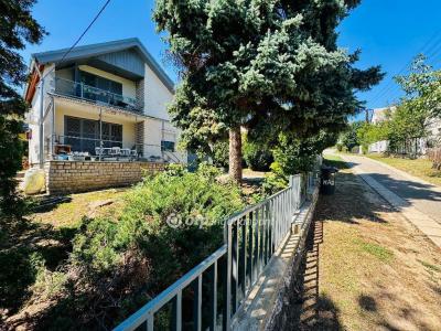 Eladó családi ház Balatonalmádi