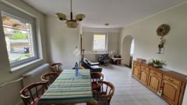 Eladó családi ház Tata