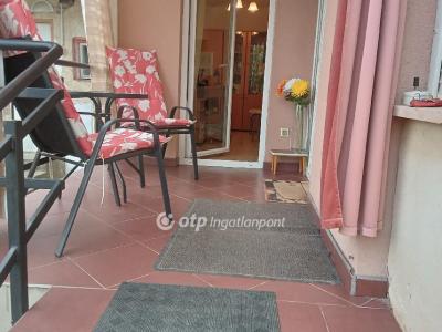 Eladó családi ház Érd