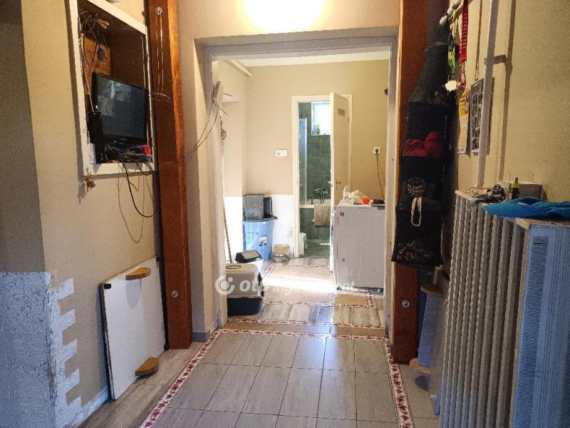 Eladó családi ház Isaszeg