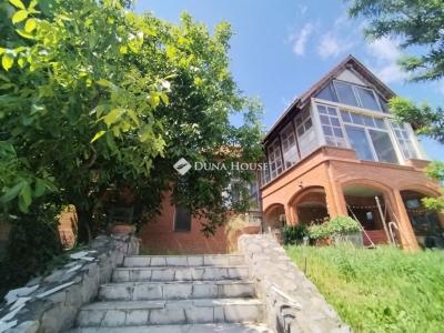 Eladó családi ház Pécs