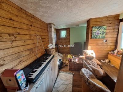 Eladó családi ház Dunaalmás