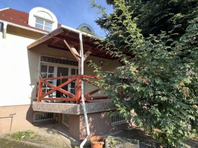 Eladó családi ház Budapest