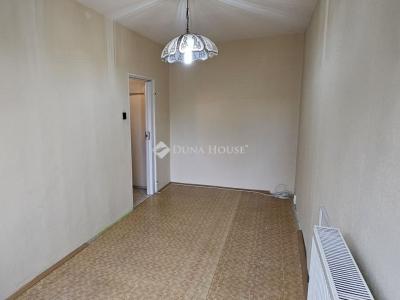 Eladó lakás Pécs