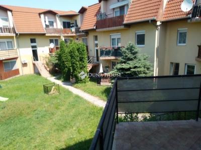 Eladó lakás Szigethalom