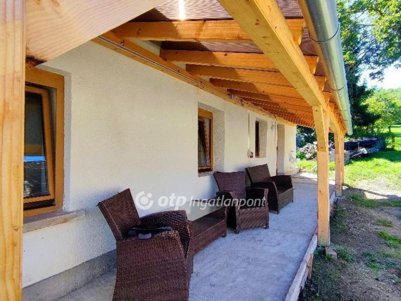 Eladó családi ház Csabrendek