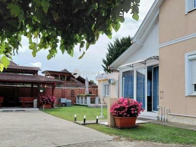 Eladó családi ház Siófok