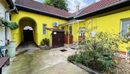 Eladó házrész Debrecen