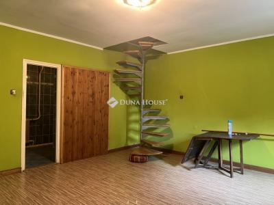 Eladó családi ház Budapest