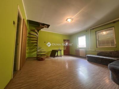 Eladó családi ház Budapest
