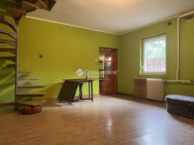 Eladó családi ház Budapest