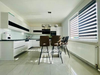 Eladó családi ház Bocskaikert