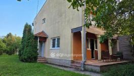 Eladó nyaraló Balatonszárszó