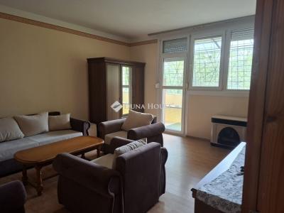 Eladó lakás Gödöllő