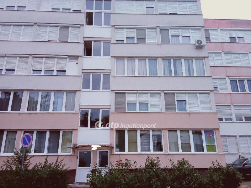 Eladó lakás Mátészalka