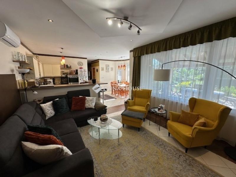 Eladó családi ház Nagyvenyim