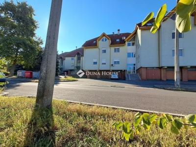 Eladó lakás Pécs
