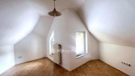 Eladó családi ház Pécs