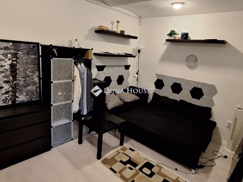 Eladó lakás Budapest