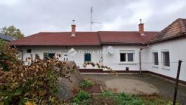 Eladó családi ház Gödöllő