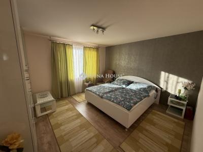 Eladó családi ház Pécs