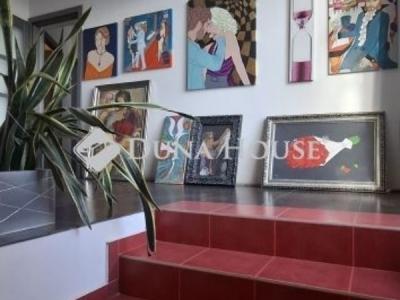 Eladó családi ház Pécs