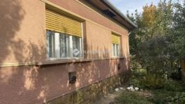 Eladó családi ház Monor