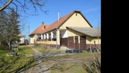 Eladó családi ház Tápióbicske