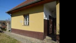 Eladó családi ház Tápióbicske