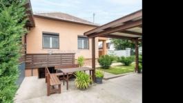 Eladó családi ház Budapest