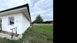 Eladó családi ház Kiskunlacháza