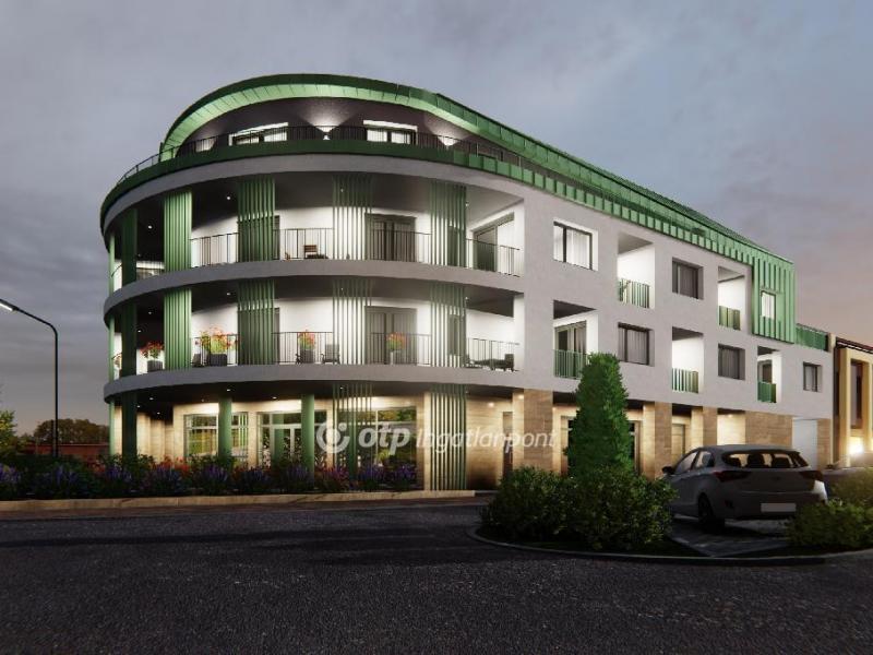 Eladó lakás Balatonalmádi