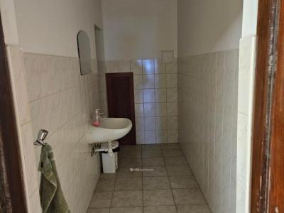 Eladó lakás Veszprém