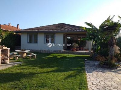 Eladó családi ház Kulcs